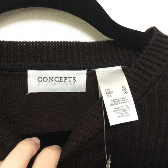 NWT Concepts by Claiborne Thick Brown Sweater - Picture 4 of 5